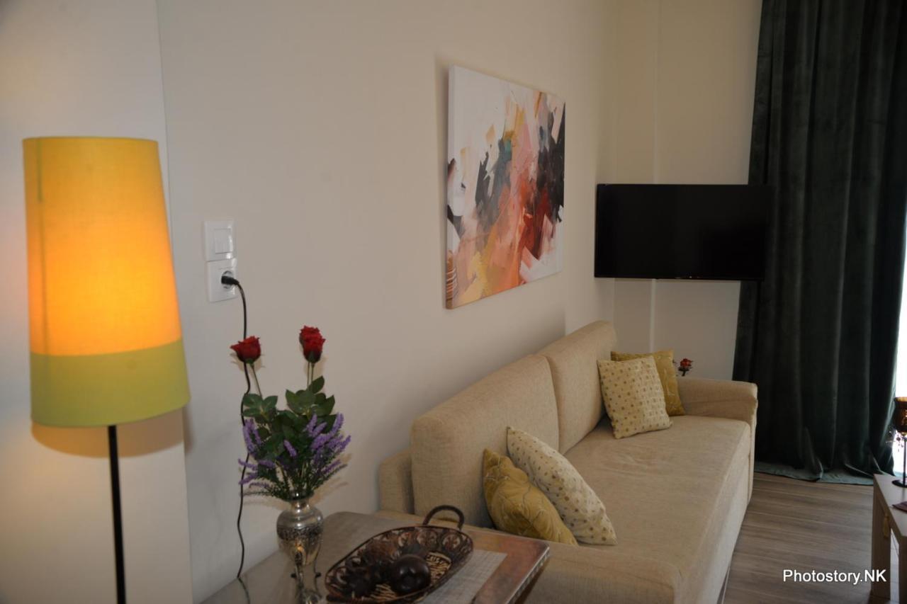 Kynosargous Square'S Apartment Ateny Zewnętrze zdjęcie