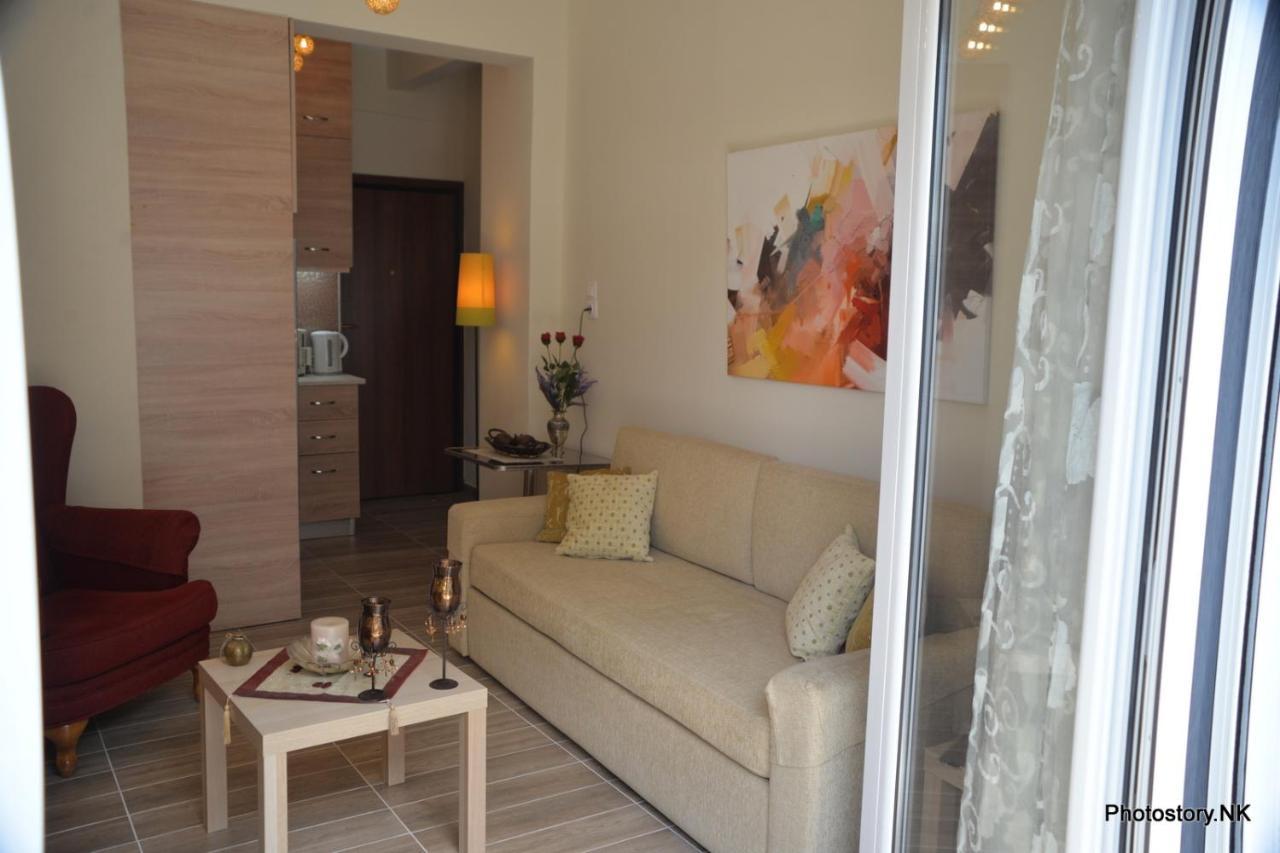 Kynosargous Square'S Apartment Ateny Zewnętrze zdjęcie