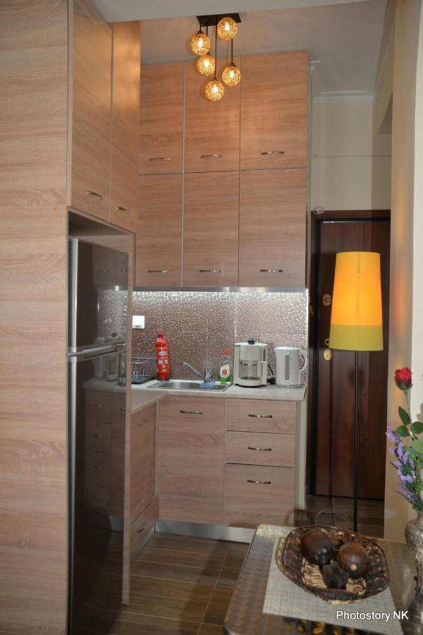 Kynosargous Square'S Apartment Ateny Zewnętrze zdjęcie